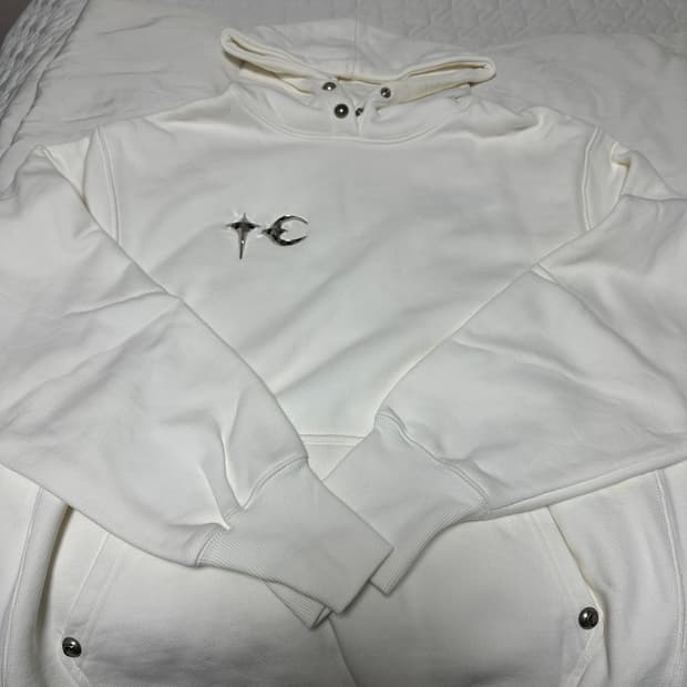 떠그클럽 아머 후드티 화이트 3