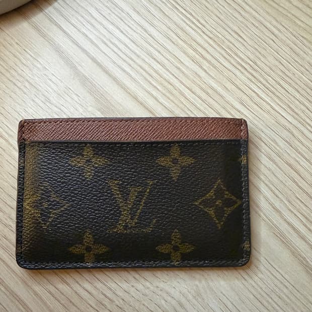 루이비통 모노그램 카드지갑