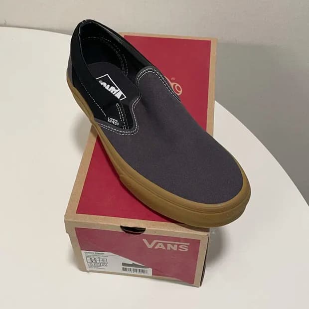 Vans 