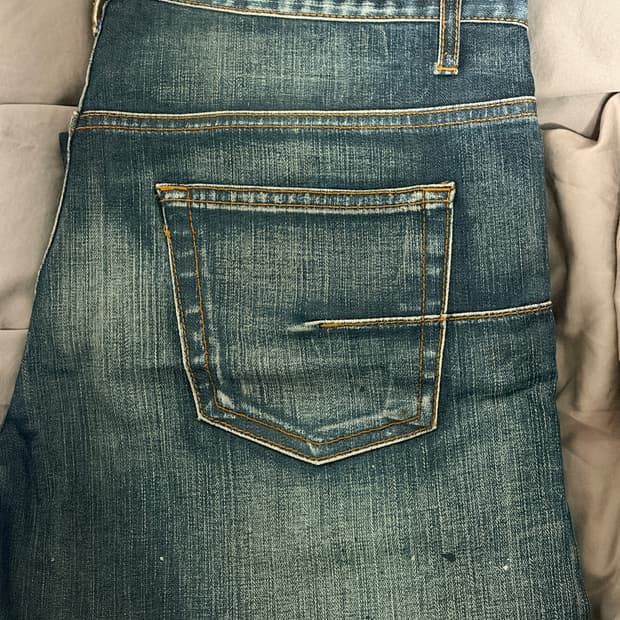 디올 옴므 08 언더마이카 레드페인트 진 (32 size)