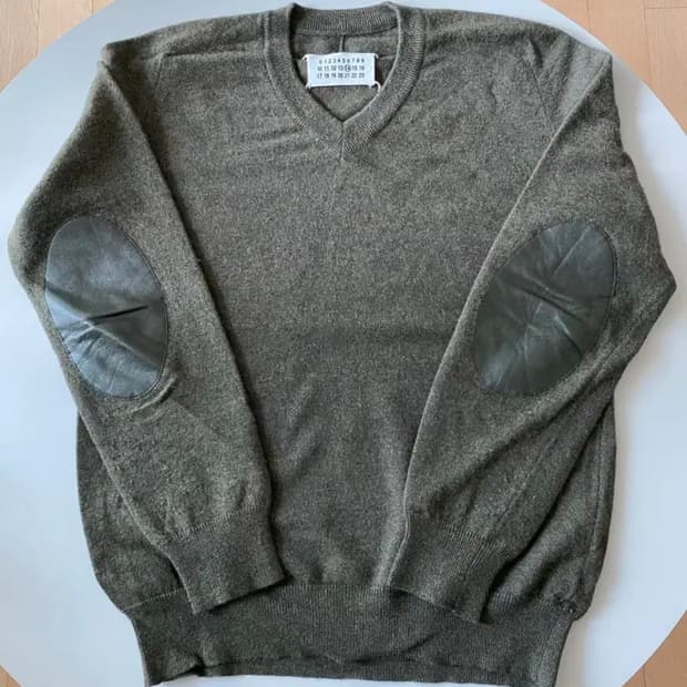 마르지엘라 엘보우 패치 니트 s 사이즈