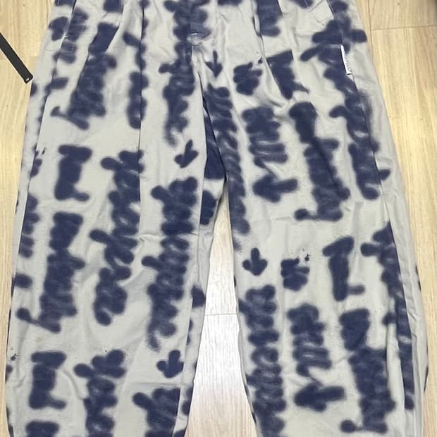 예스아이씨 바지