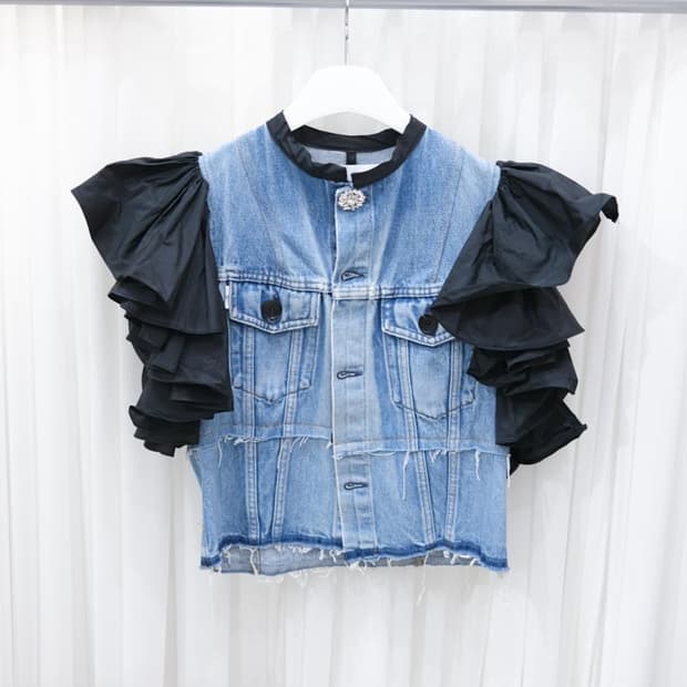 AZ Factory x Lutz Huelle