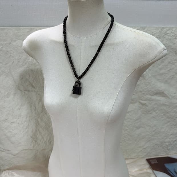 빈티지 고딕  디자인 열쇠와 자물쇠 용골 사슬 목걸이
