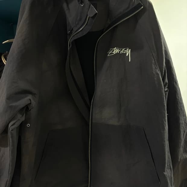 스투시 웨이브 다이 비치 쉘 자켓 블랙