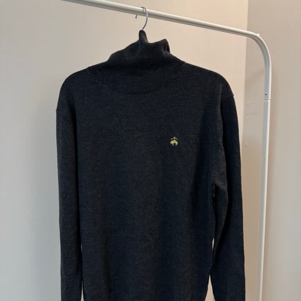 브룩스브라더스 터틀넥 니트 