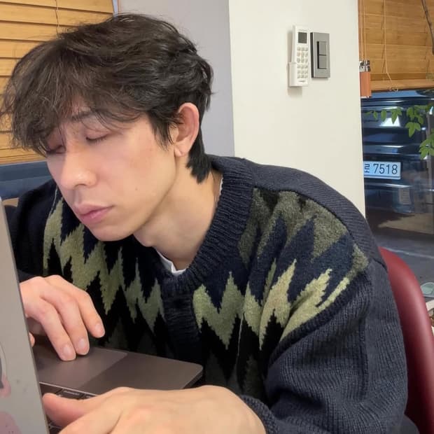 [XL] 디스이즈네버댓 Chevron Knit Cardigan Navy