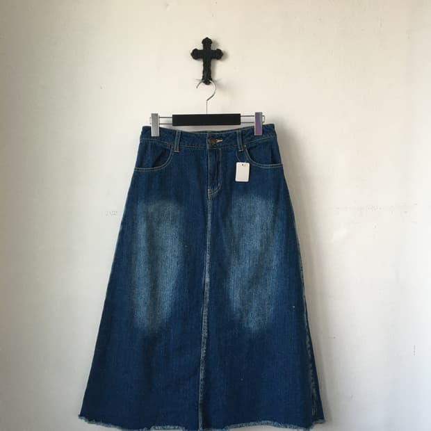 Denim skirt