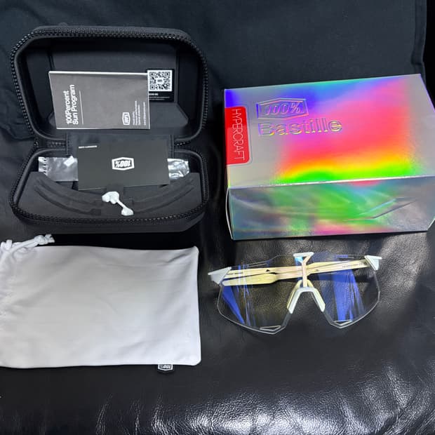 (새상품) 100% 하이퍼크래프트 바스티유 펄 화이트