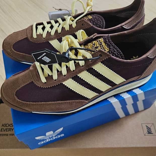 [225] 아디다스 SL 72 OG 마룬 올모스트 옐로우 새상품