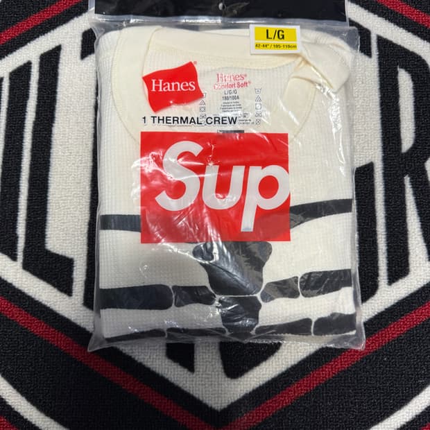 슈프림 헤인즈 본즈 써멀 크루 내츄럴