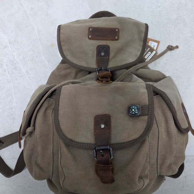 룹 런던(Troop London) 빈티지 캔버스 백팩