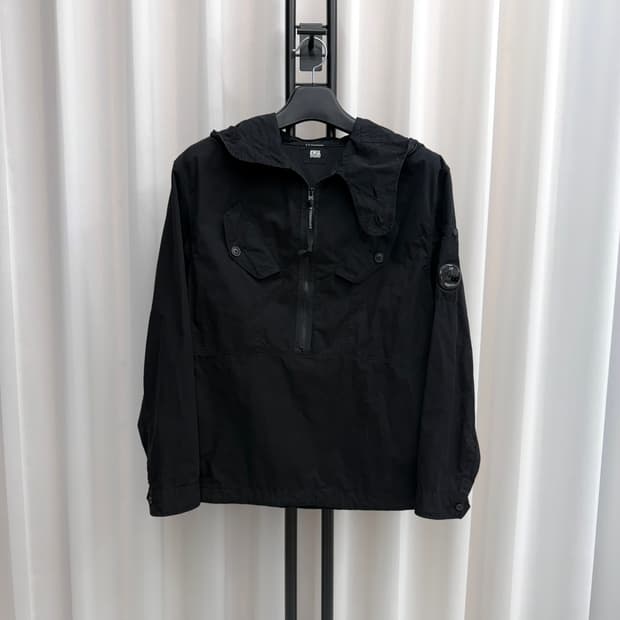 [XS] cp컴퍼니 아노락 후드 바람막이 블랙