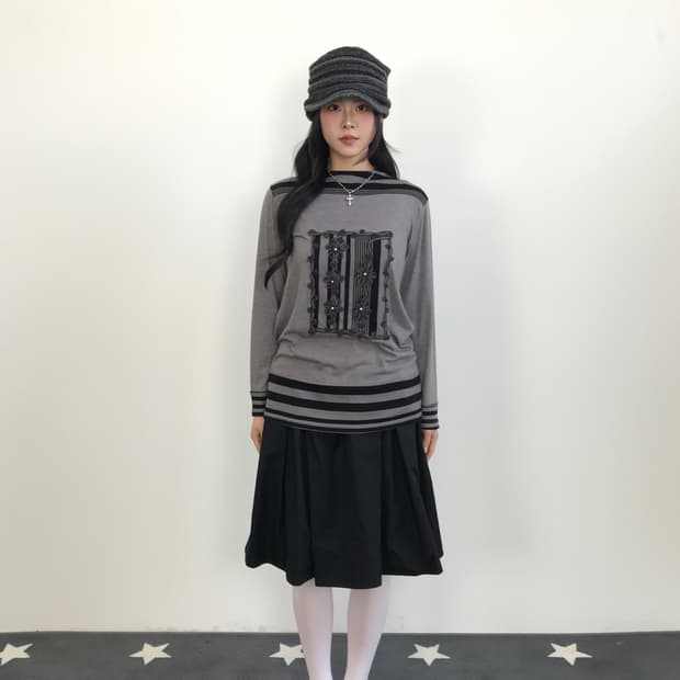 Jpn 'Lapis' Floral Patch Knit Top