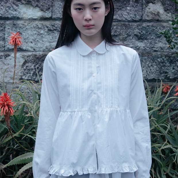 오헤시오 라운드 카라 프릴 핀턱 블라우스 셔츠 화이트