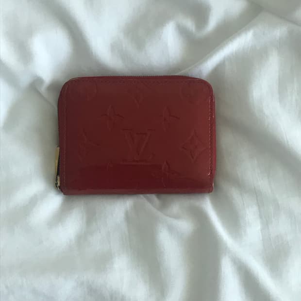 루이비통  2012 모노그램 베르니 지피 동전 지갑