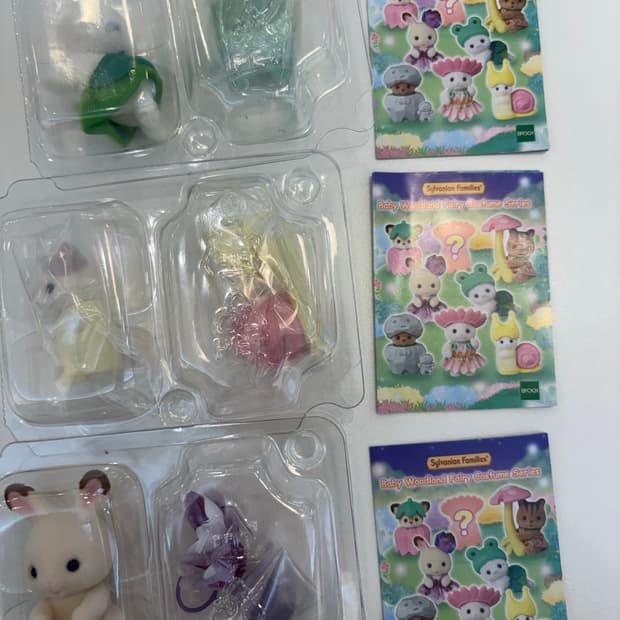 실바니안 아기 요정의 숲 블라인드백 돌바니안