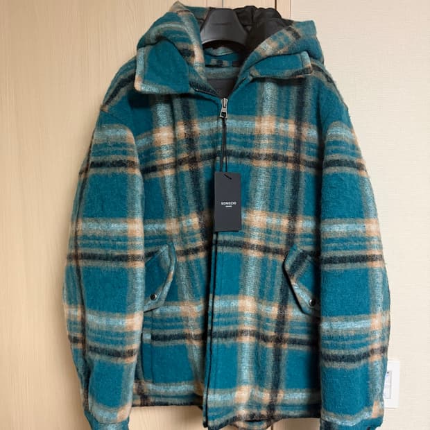 송지오옴므 타탄 체크 패딩 자켓  50