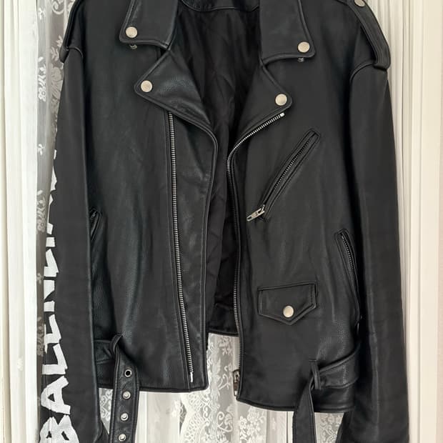 발렌시아가 암 레터링 가죽 라이더 자켓