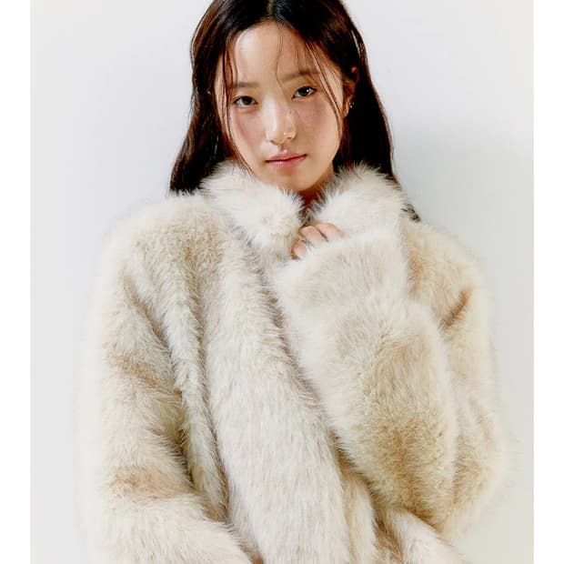 오피쉬 플러피 믹스 퍼 자켓 베이지