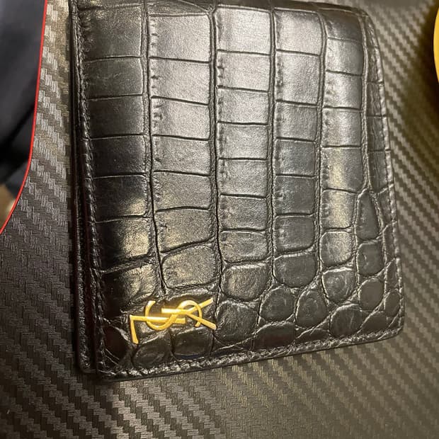 생로랑 지갑 상태 깨끗 정품 