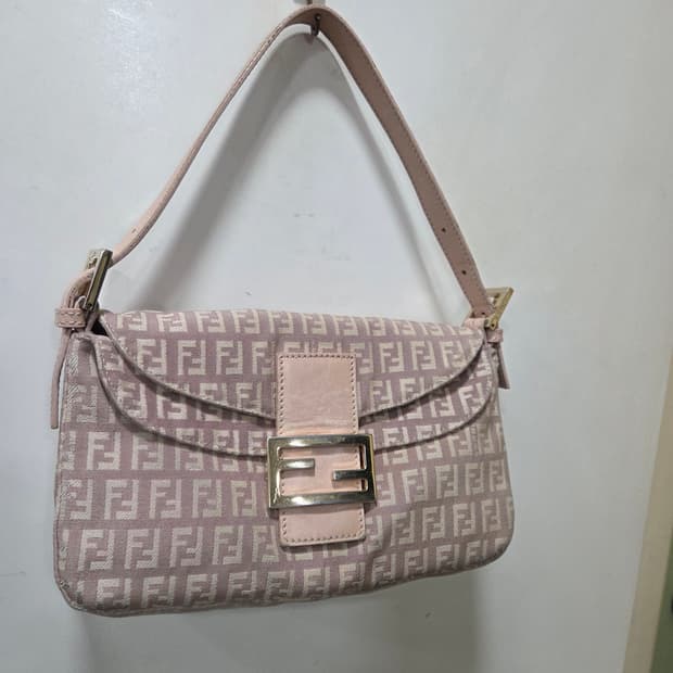 펜디 맘마 미니 백