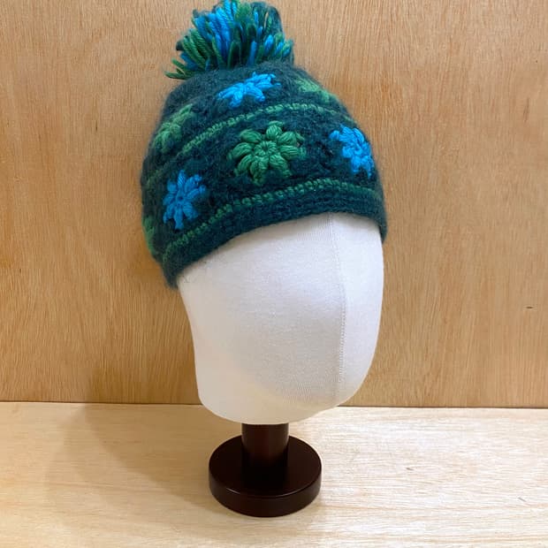 OVERRIDE crochet form beanie 크로쉐 폼비니