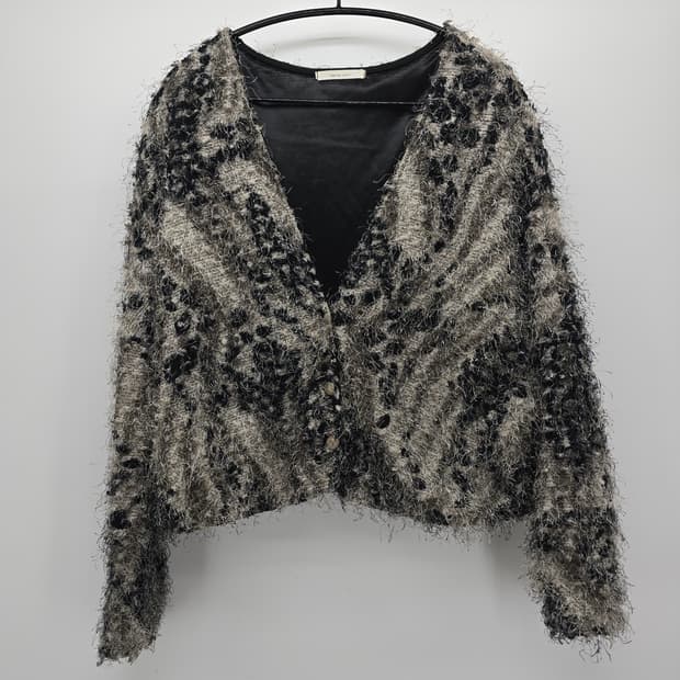 보카시 부클 니트 크롭 가디건