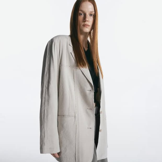 인사일런스 오버사이즈 컷오프 린넨 자켓 BEIGE