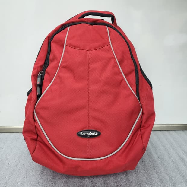 샘소나이트 정품 백팩 레드 46x37x17cm