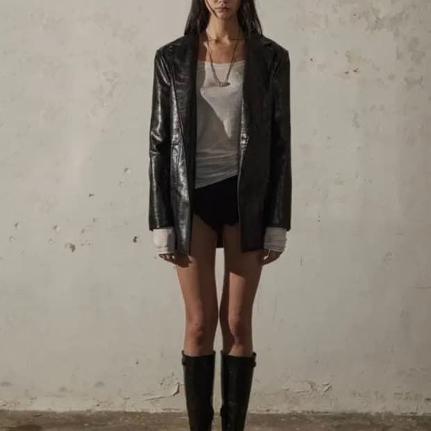 보헤미안서울 오버사이즈 레더 블레이저 OS