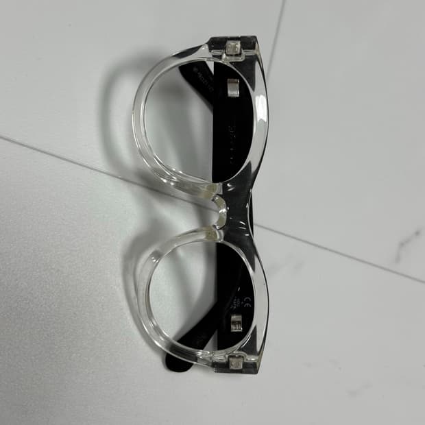 그라픽 플라스틱 콘트라스트 클리어