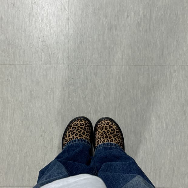 닥터마틴 레오파드 뮬 240