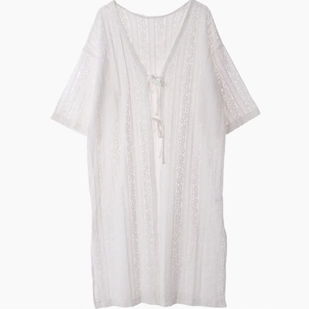 소프트 보헤 화이트 레이스 로브