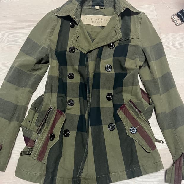 버버리 브릿 체크 자켓