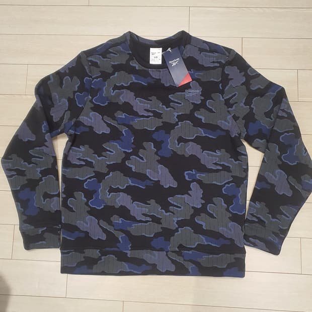 리복 카모플라쥬 맨투맨 (100)