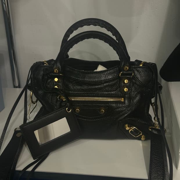 발렌시아가모터백 미니