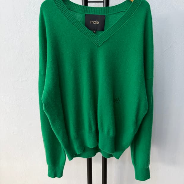 정품) 마쥬 루즈핏 자수로고 캐시미어100 니트 0