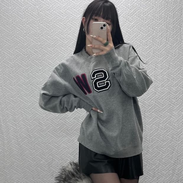 나이키 NSW 스트릿 펑크 스펠로고 오버핏 맨투맨 M C09416