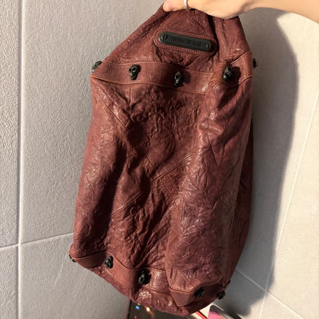 thomas wylde 토마스와일드 버건디 레더 체인백