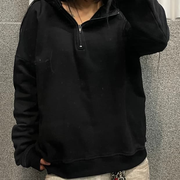 YZY  X adidas 시즌 1 half zip-up hoodie