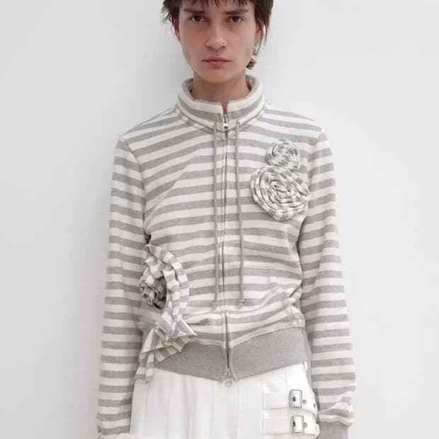 구해요) 오픈와이와이 아플리케 후드집업 삽니다