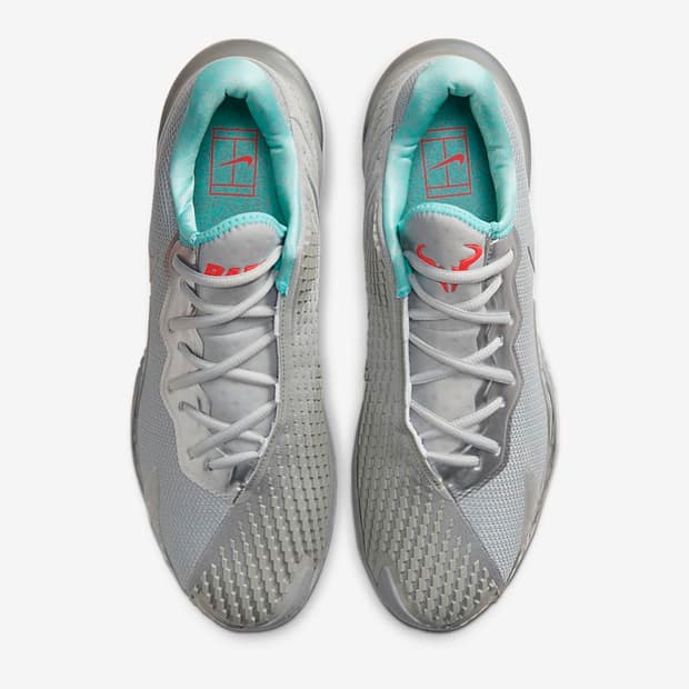 나이키 줌 베이퍼 케이지 4 라파 메탈릭실버 테니스화 275 새제품