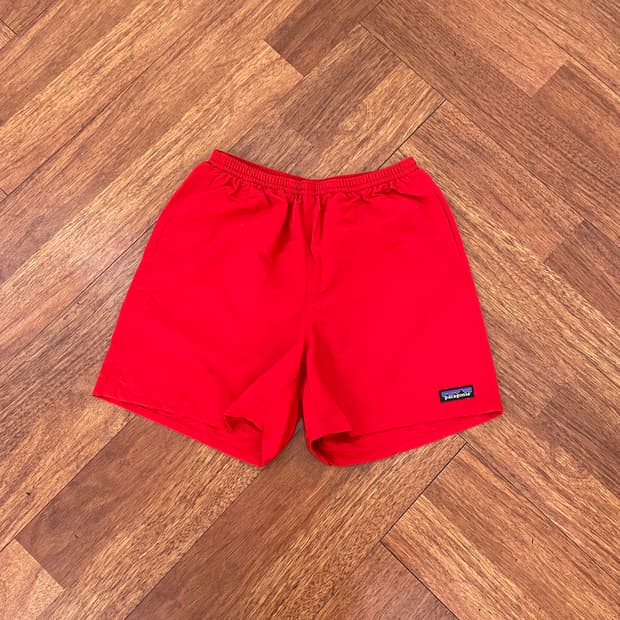 파타고니아 배기스 반바지