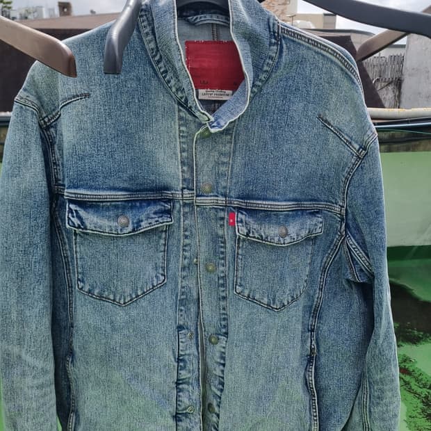 리바이스 엔지니어드진 워싱 트러커 자켓