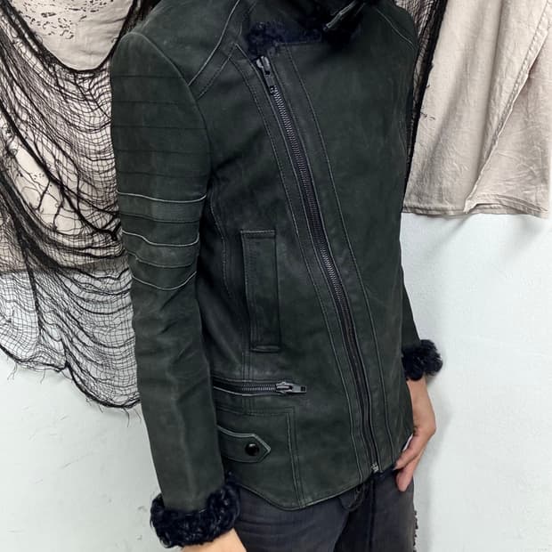 [VOV] Black Sheep Fur Trimming Deep Gree