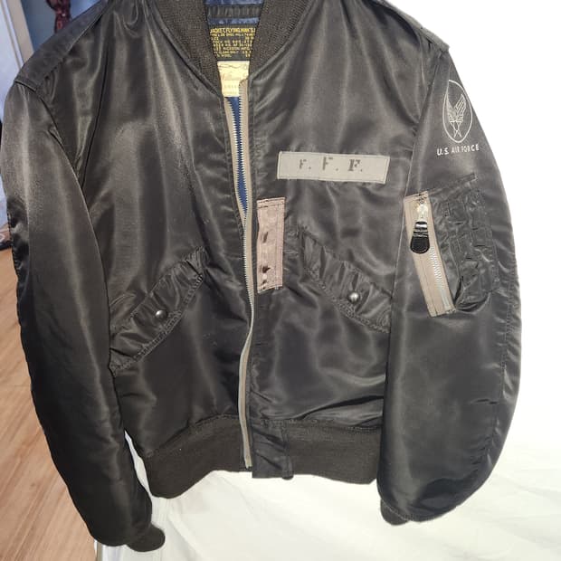 버즈릭슨 윌리엄깁슨 L2-B 36판매합니다 특가