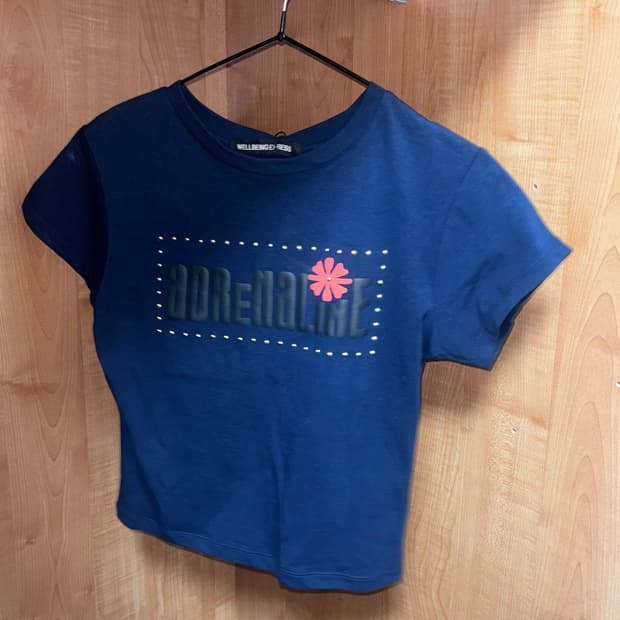 Wellbeing express 웰빙익스프레스 크롭 반소매 티셔츠
