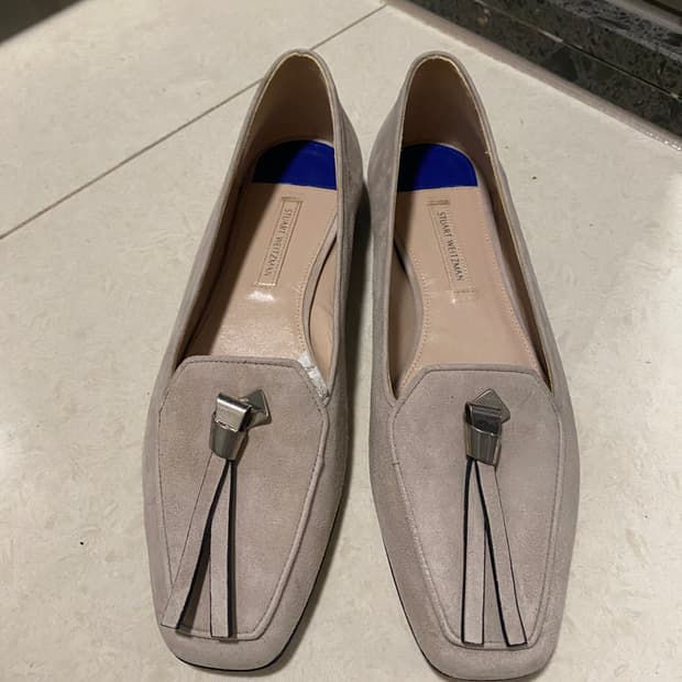 스튜어트와이츠먼 SW 슬립낫 로퍼