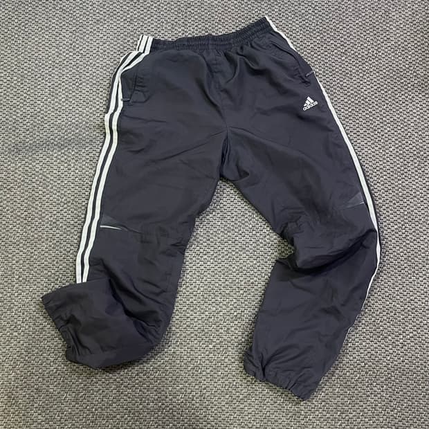 아디다스 올드스쿨 나일론 조거 팬츠 그레이